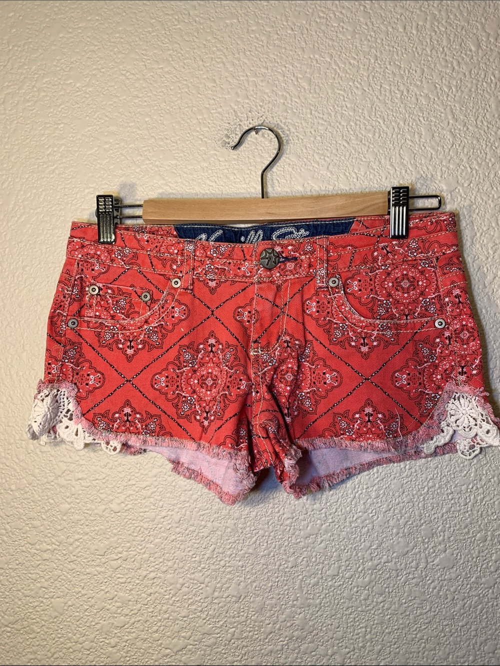 Vanilla star paisley short sz 5 concert lace trim girly western country summer